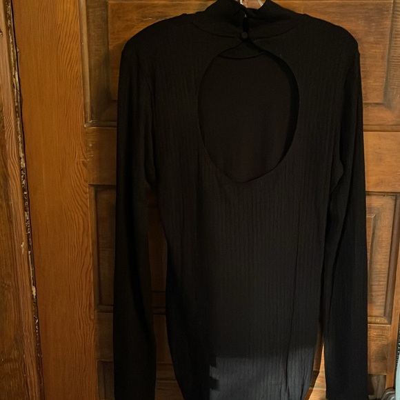 Ribbed mock neck cutout black long sleeve princess tam tam - Picture 4 of 6